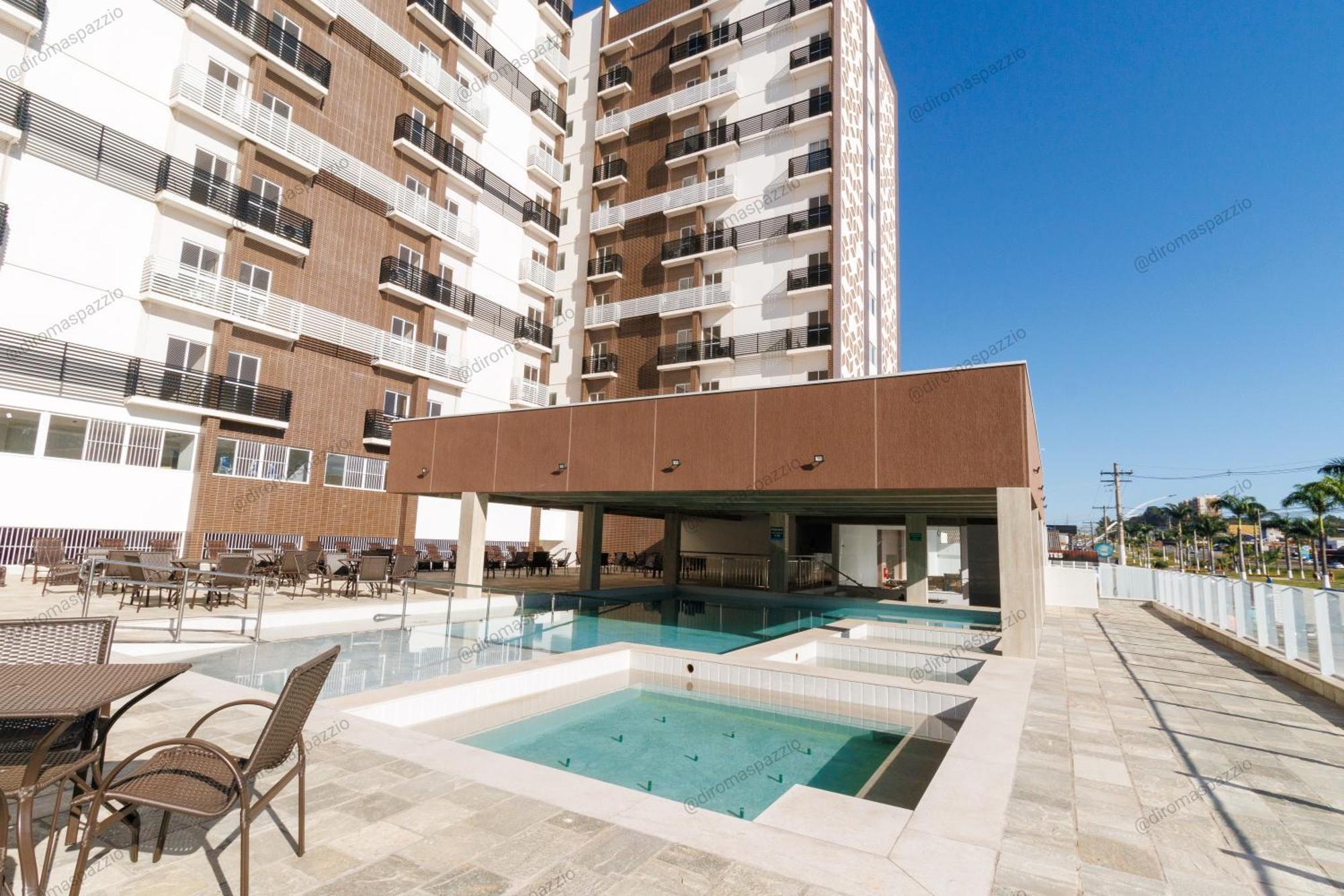 Spazzio Diroma Com Entrada Ao Acquapark Gratuito, 840 Vista A Piscina