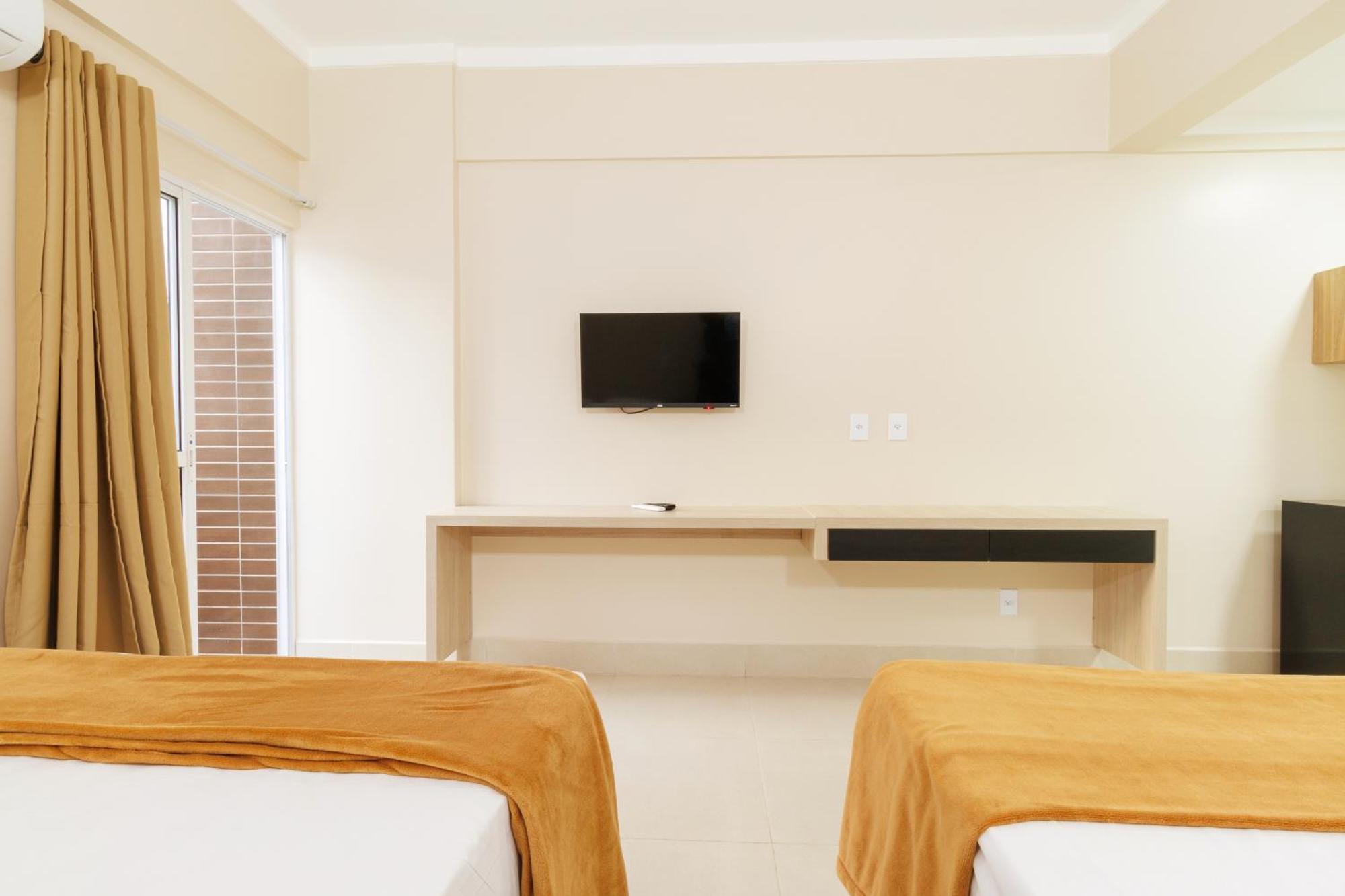 Spazzio Diroma Com Entrada Ao Acquapark Gratuito, 840 Vista A Piscina Hotel Caldas Novas